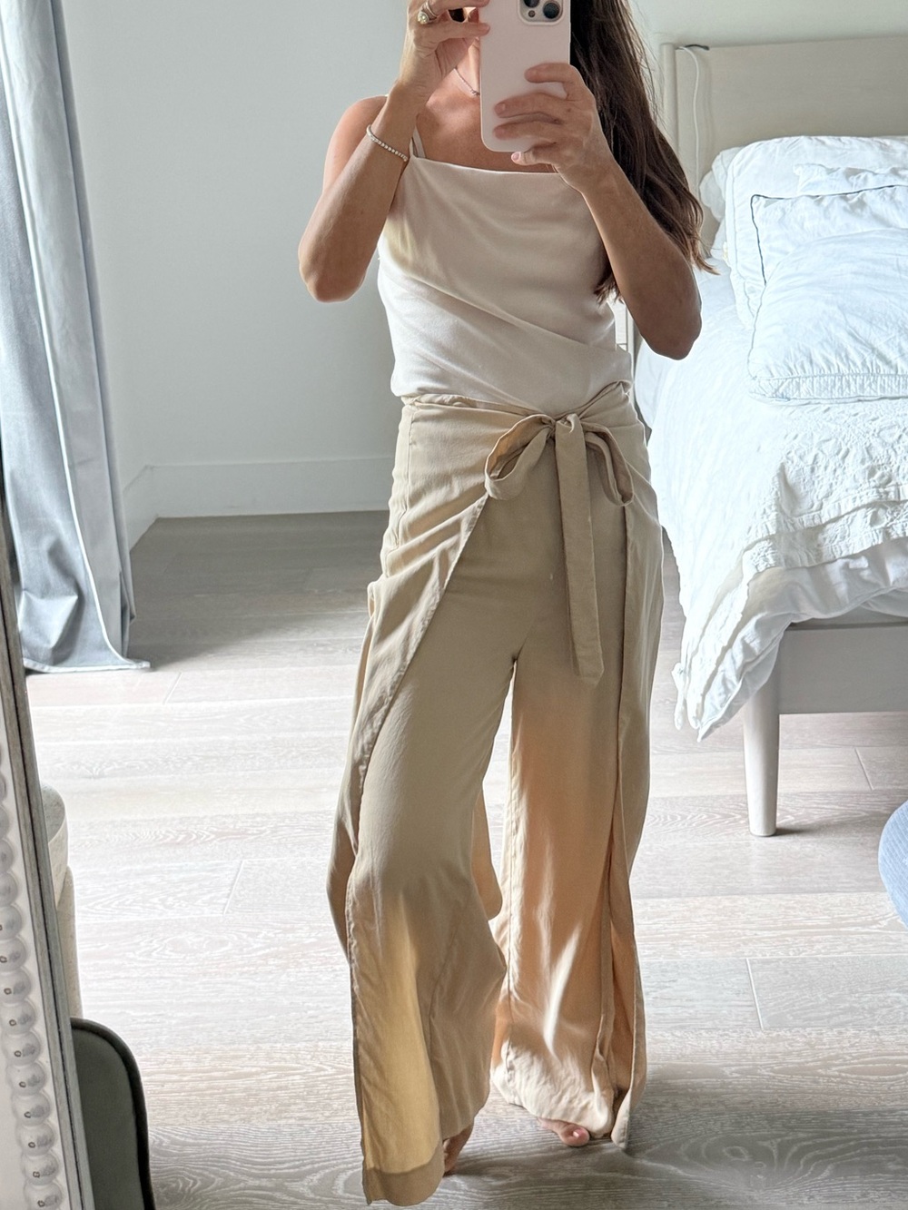 BCBGMaxAzria Cream-Tan Wide Leg Pants with Front Slits